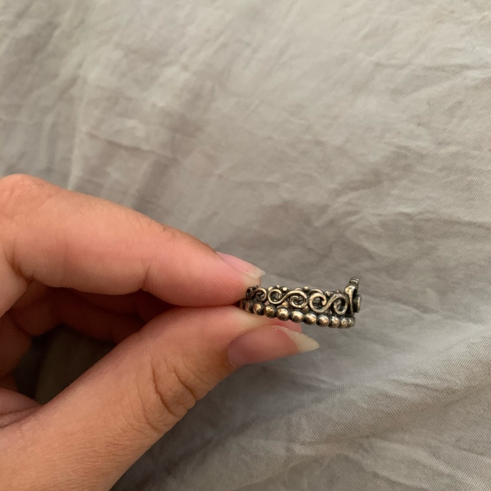 PANDORA PRINCESS RING ALMOST NEW - Picture 2 of 2